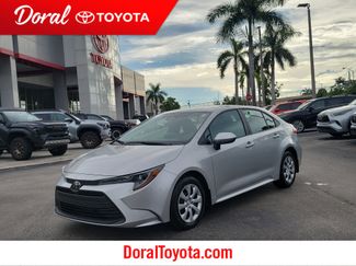 Used 2025 Toyota Corolla LE image 1