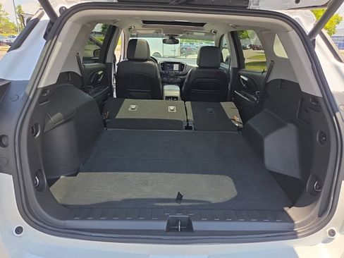 Used 2022 GMC Terrain AT4 w/ Infotainment Package II AWD/4WD image 31