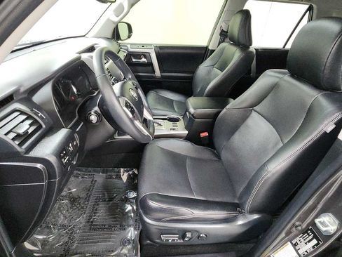 Certified 2022 Toyota 4Runner Limited AWD/4WD image 13