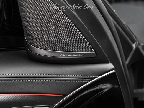 Used 2022 BMW M5 CS image 34