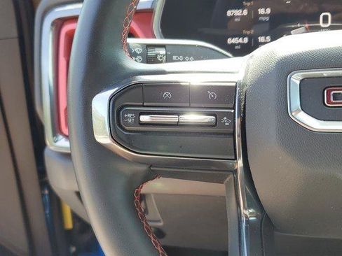 Used 2024 GMC Canyon AT4X w/ AT4X AEV Edition AWD/4WD image 20