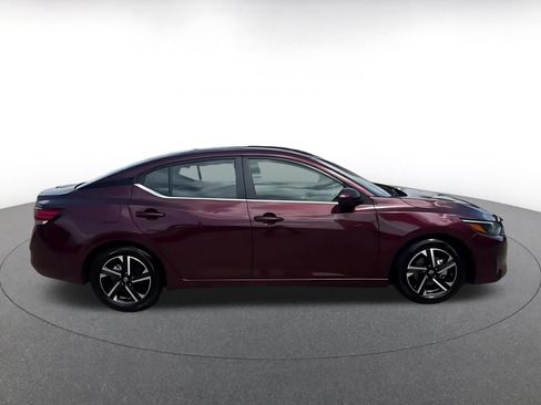 Used 2025 Nissan Sentra SV FWD image 15