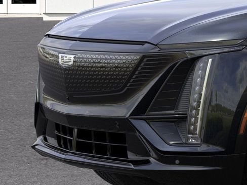 New 2024 Cadillac Lyriq Sport w/ LPO, Floor Liner Package image 37