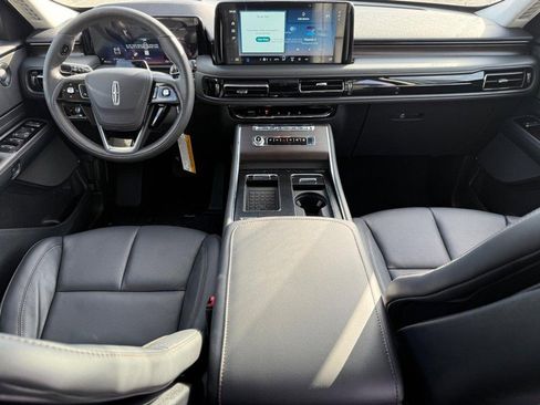 New 2026 Lincoln Aviator Reserve w/ Jet Appearance Package image 8
