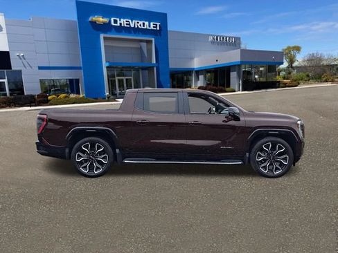 Used 2026 GMC Sierra EV Denali AWD/4WD image 27