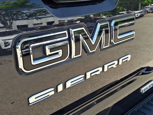 Used 2022 GMC Sierra 1500 Elevation w/ LPO, Elevation Black Package AWD/4WD image 25