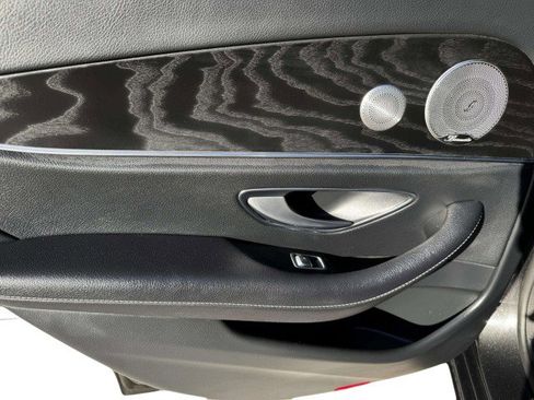 Used 2023 Mercedes-Benz E 350 Sedan image 35