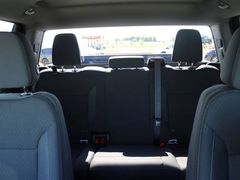 Used 2025 Chevrolet Silverado 1500 LT AWD/4WD image 15