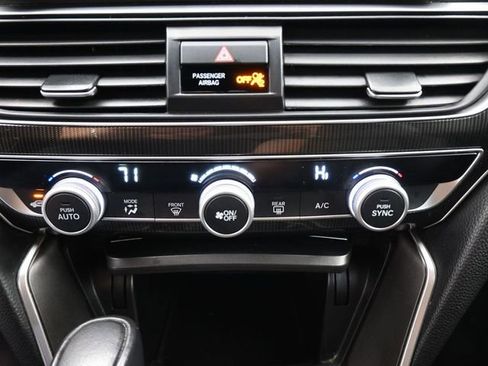 Used 2022 Honda Accord Sport image 3