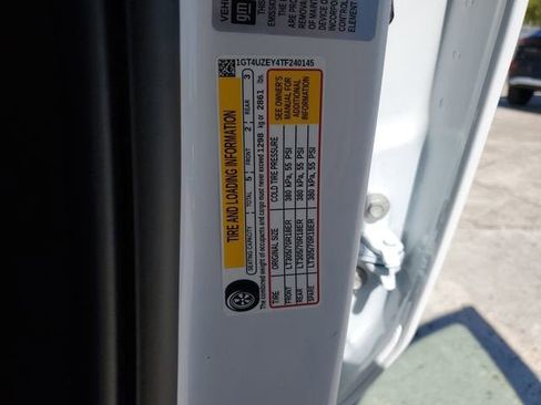 New 2026 GMC Sierra 2500 AT4X image 33