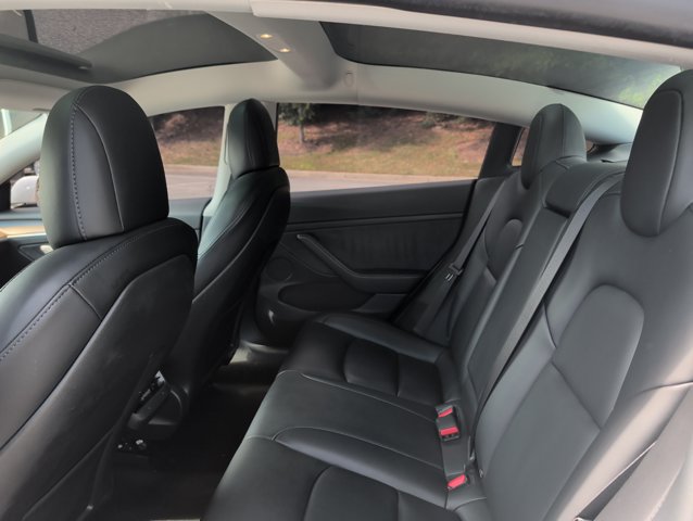 Used 2021 Tesla Model 3 Standard Range Plus RWD image 19