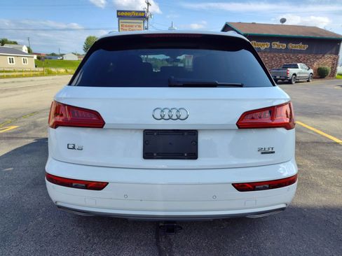Used 2018 Audi Q5 2.0T Premium Plus w/ Premium Plus Package AWD/4WD image 4