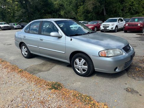 Used 2002 Nissan Sentra GXE image 7