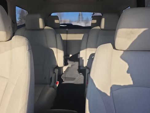 Used 2023 Buick Enclave Premium w/ Experience Buick Package image 8