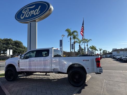 Used 2026 Ford F450 Lariat w/ FX4 Off-Road Package image 31