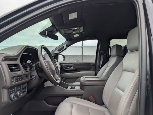 Used 2024 Chevrolet Suburban Z71 w/ Z71 Off-Road Package AWD/4WD image 9