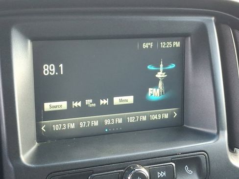 Used 2017 Chevrolet Colorado W/T w/ Custom Special Edition image 16