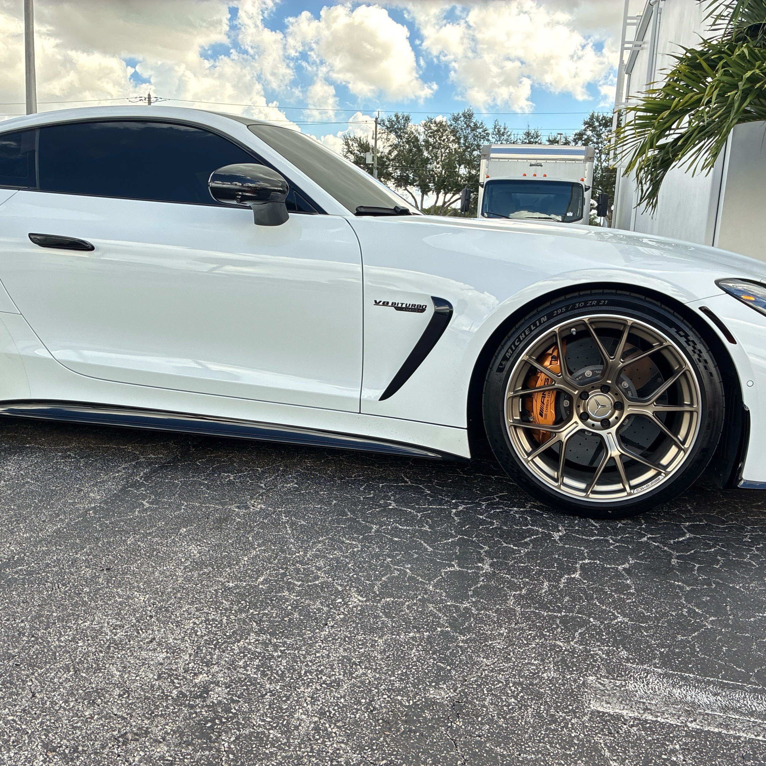 Used 2025 Mercedes-Benz AMG GT 63 image 19