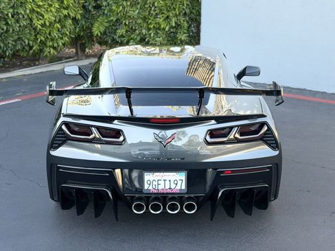 Used 2019 Chevrolet Corvette Stingray Coupe w/ Carbon Flash Badge Package image 8