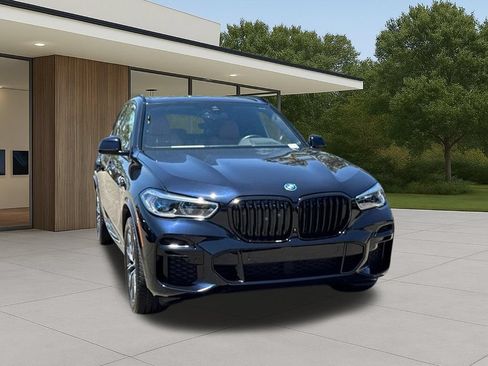 Certified 2023 BMW X5 xDrive45e w/ Executive Package AWD/4WD image 5