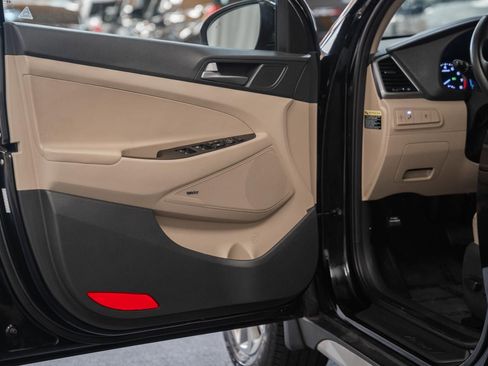 Used 2017 Hyundai Tucson SE Plus image 40