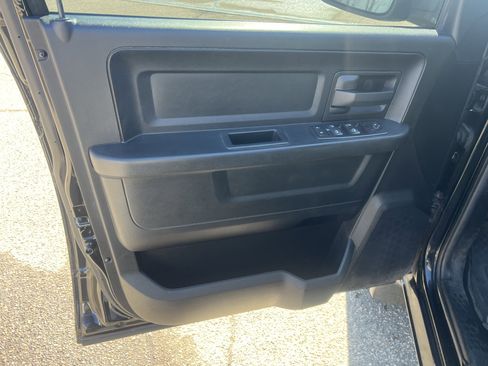 Used 2014 RAM 1500 Express w/ Black Ram 1500 Express Group image 13
