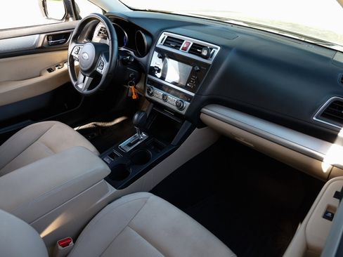 Used 2015 Subaru Legacy 2.5i Premium w/ Moonroof Package image 18