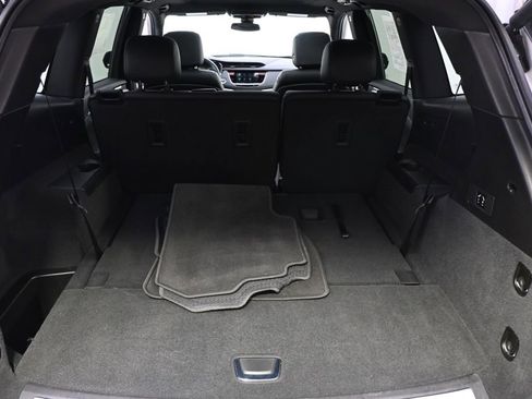 Certified 2023 Cadillac XT6 Luxury AWD/4WD image 19
