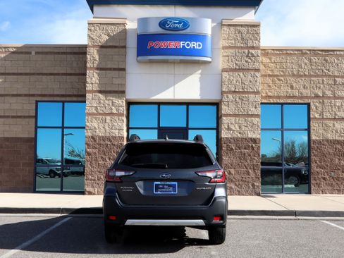 Used 2025 Subaru Outback Limited image 7