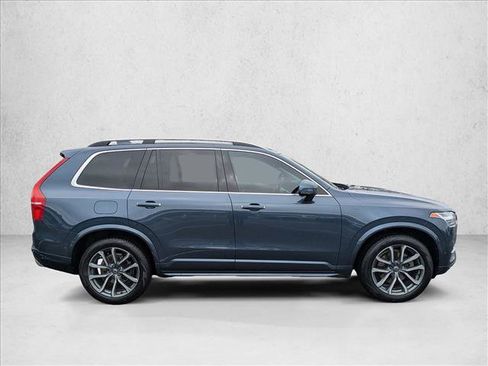 Used 2019 Volvo XC90 T6 Momentum w/ Advanced Package AWD/4WD image 4