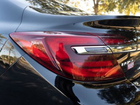 Used 2017 Buick Regal Premium w/ Driver Confidence Package #1 image 38