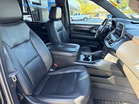 Used 2021 Chevrolet Tahoe LT w/ Luxury Package image 26