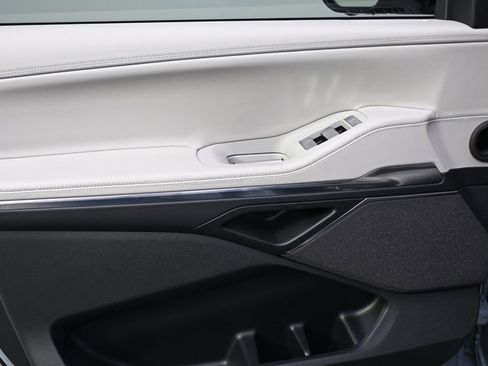 New 2026 Lincoln Navigator L Reserve w/ Jet Appearance Package image 23