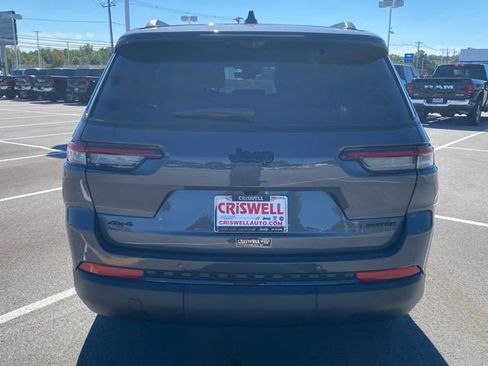 New 2025 Jeep Grand Cherokee L Limited w/ Luxury Tech Group II image 6