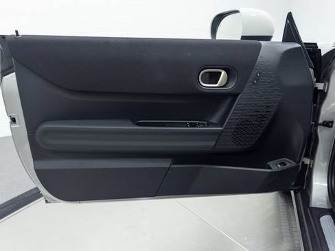 Used 2026 MINI Cooper 2-Door Hardtop FWD image 12