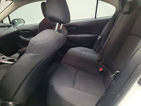 Used 2022 Toyota Corolla LE FWD image 18
