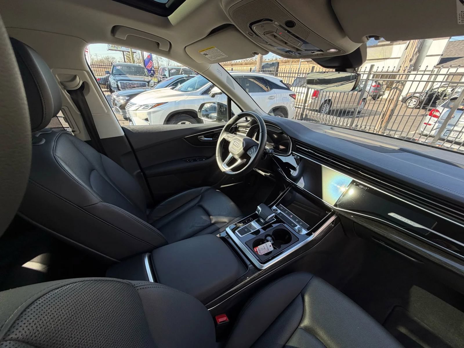 Used 2024 Audi Q7 2.0T Premium Plus w/ Premium Plus Package AWD/4WD image 40