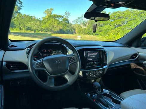 Used 2022 Chevrolet Traverse LS w/ Midnight/Sport Edition image 12