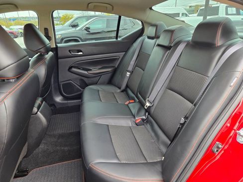 Used 2024 Nissan Altima 2.5 SR image 27
