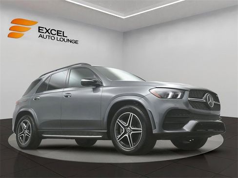 Used 2023 Mercedes-Benz GLE 450 4MATIC w/ AMG Line Exterior image 56