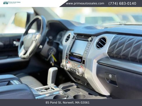 Used 2017 Toyota Tundra Platinum AWD/4WD image 17