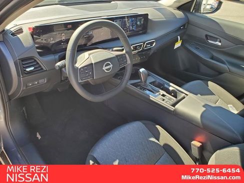 New 2026 Nissan Sentra SV w/ SV Convenience Package FWD image 9