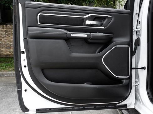 Used 2023 RAM 1500 Laramie AWD/4WD image 62