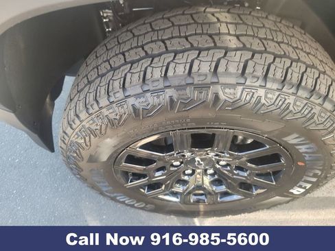 New 2026 Chevrolet Colorado Trail Boss image 37