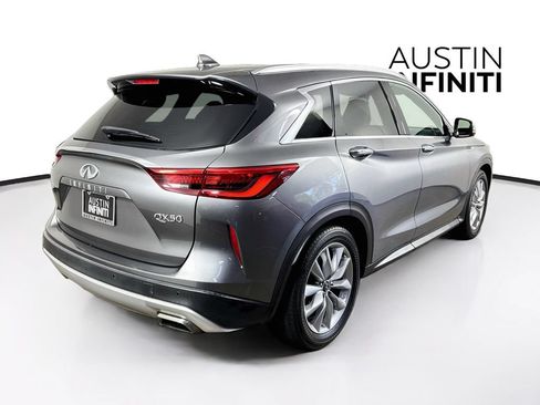 Certified 2020 INFINITI QX50 Luxe FWD image 9