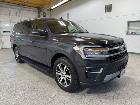 Used 2024 Ford Expedition Max Limited AWD/4WD image 6