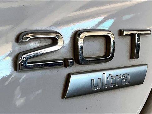 Used 2017 Audi A4 2.0T Ultra Premium w/ Convenience Package image 9