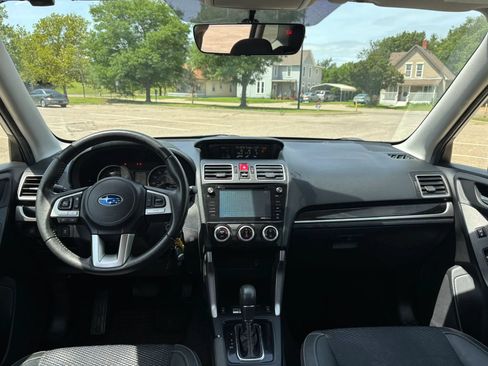 Used 2018 Subaru Forester 2.5i Premium AWD/4WD image 9