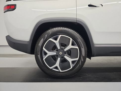 Used 2023 Rivian R1S Adventure image 12