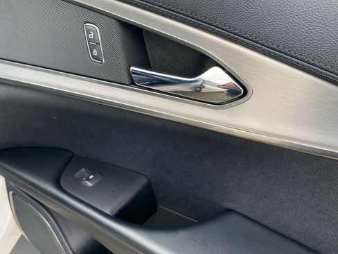 Used 2019 Lincoln Nautilus FWD image 13